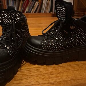 Black Studded Sparkly Platform Sneakers